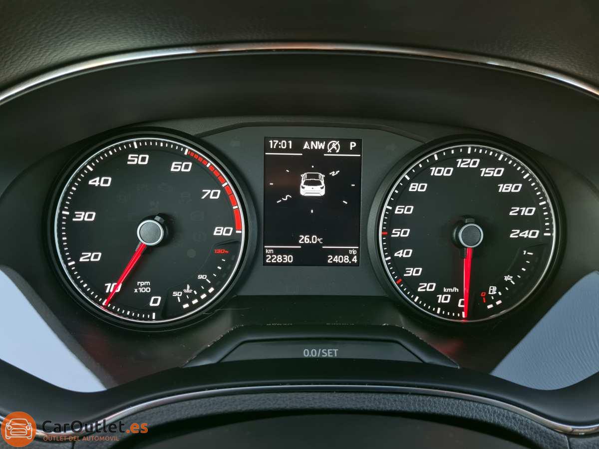 21 - Seat Arona 2019 - AUTO