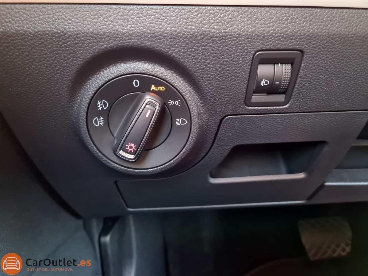 30 - Seat Arona 2019 - AUTO