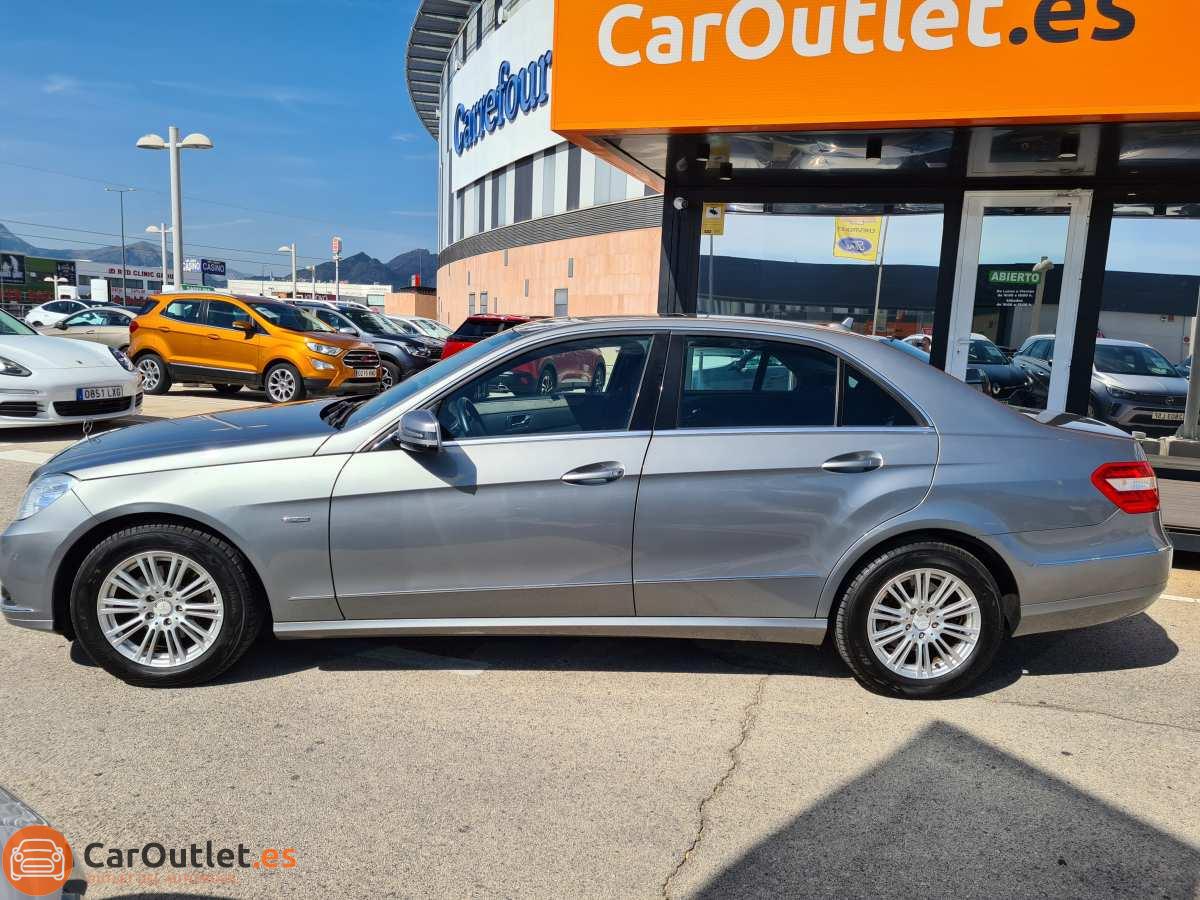 5 - Mercedes E Class 2011 - AUTO