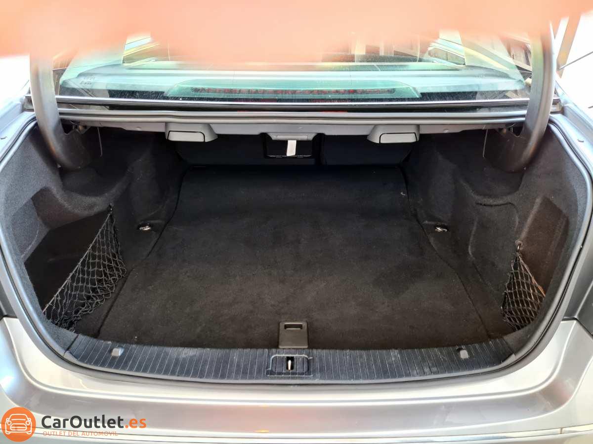 13 - Mercedes E Class 2011 - AUTO