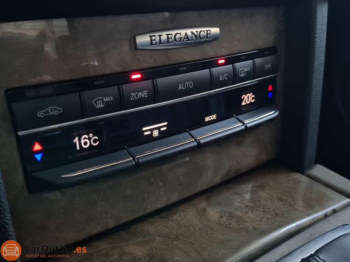 25 - Mercedes E Class 2011 - AUTO