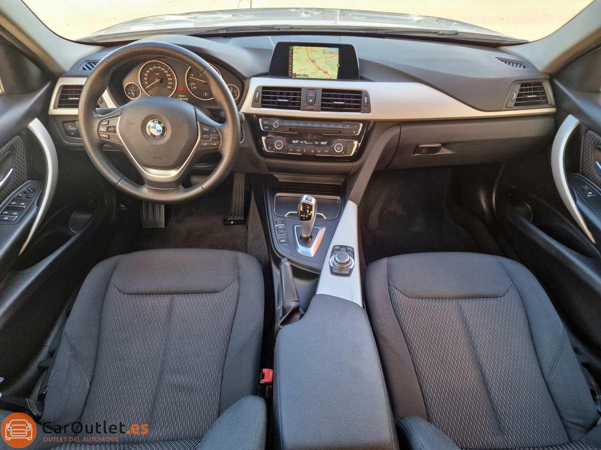11 - BMW 3 Series 2016 - AUTO