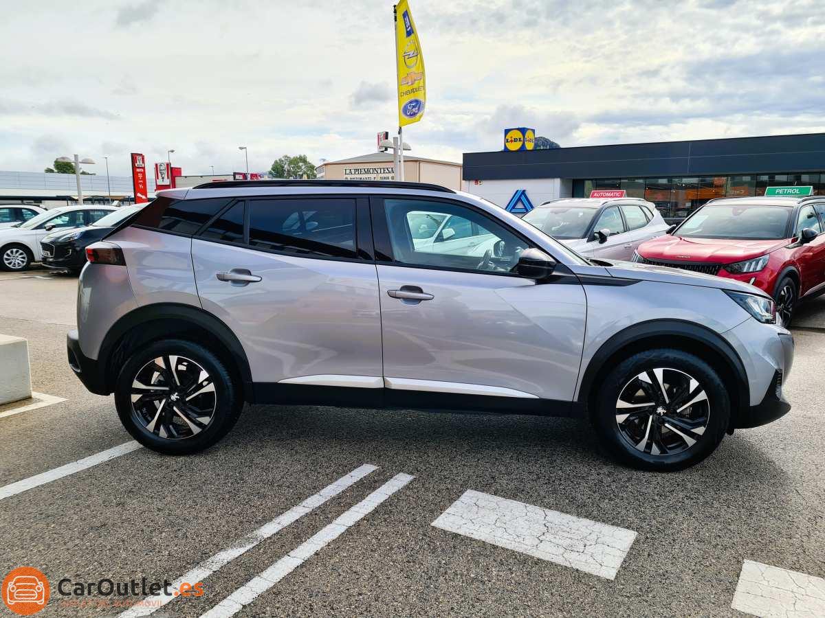 3 - Peugeot 2008 2023 - AUTO