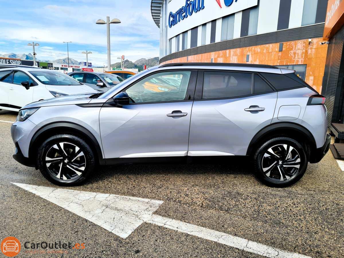 4 - Peugeot 2008 2023 - AUTO