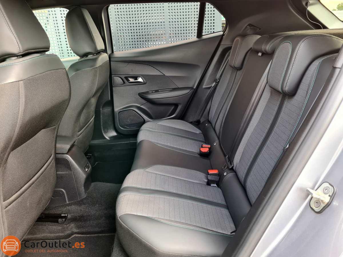 10 - Peugeot 2008 2023 - AUTO