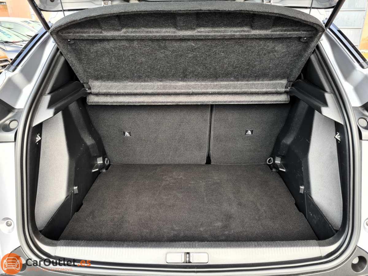 11 - Peugeot 2008 2023 - AUTO