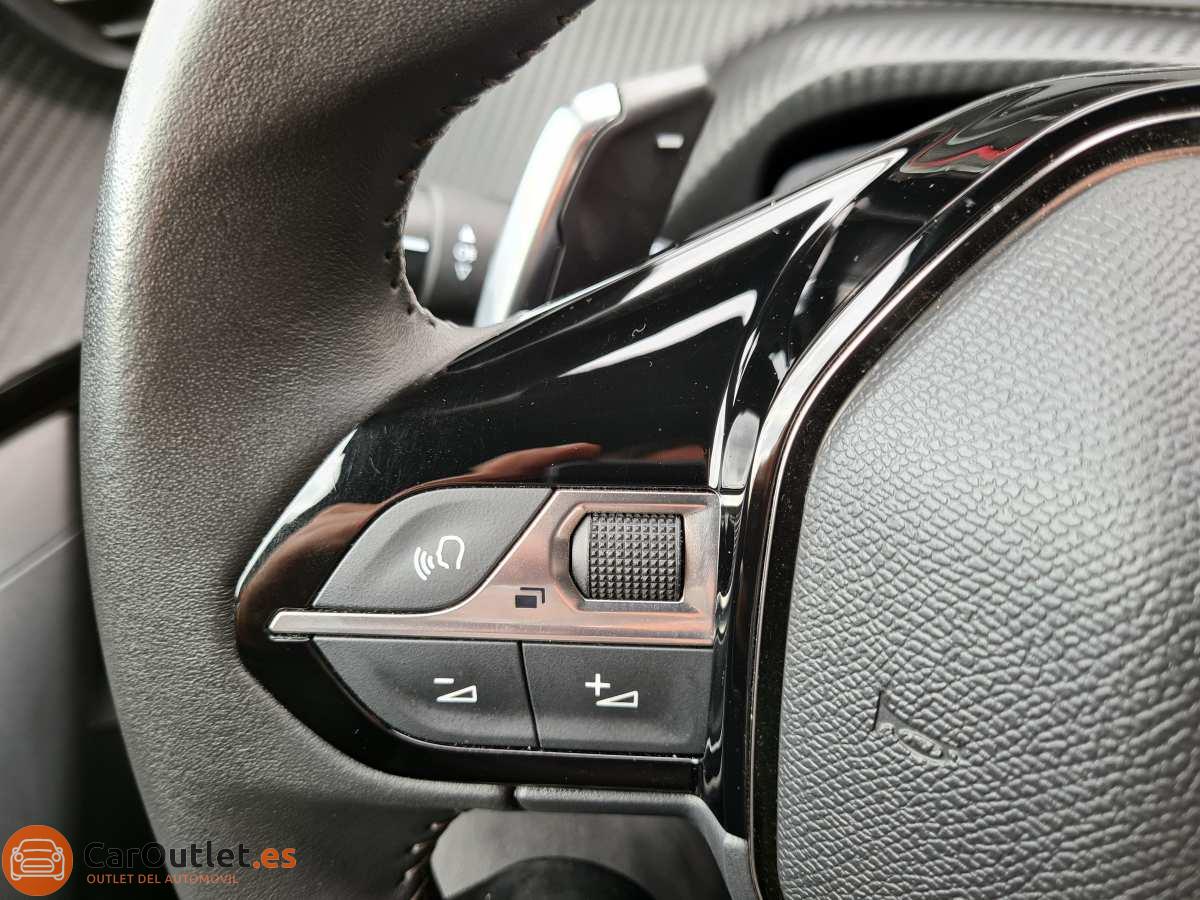 19 - Peugeot 2008 2023 - AUTO