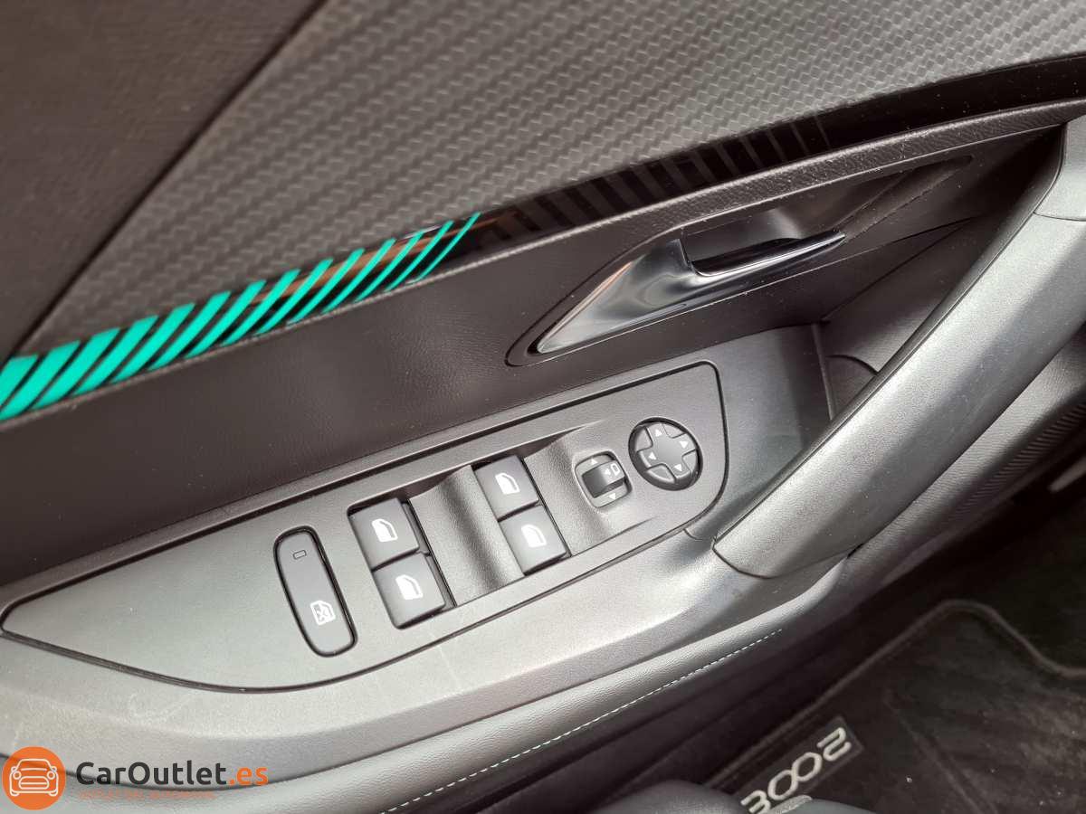 24 - Peugeot 2008 2023 - AUTO