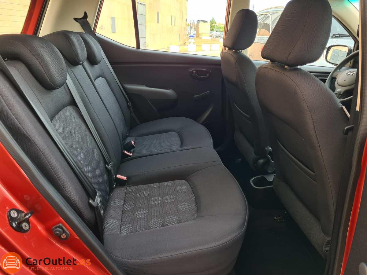 10 - Hyundai i10 2010 - AUTO