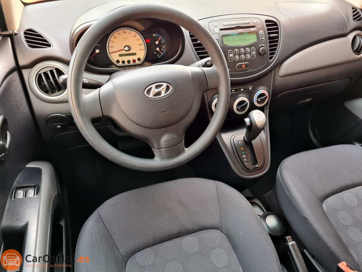 13 - Hyundai i10 2010 - AUTO