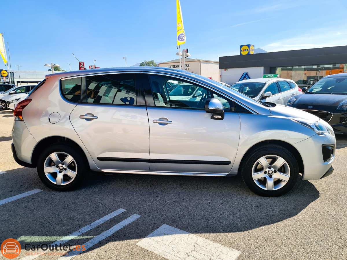 3 - Peugeot 3008 2015 - AUTO