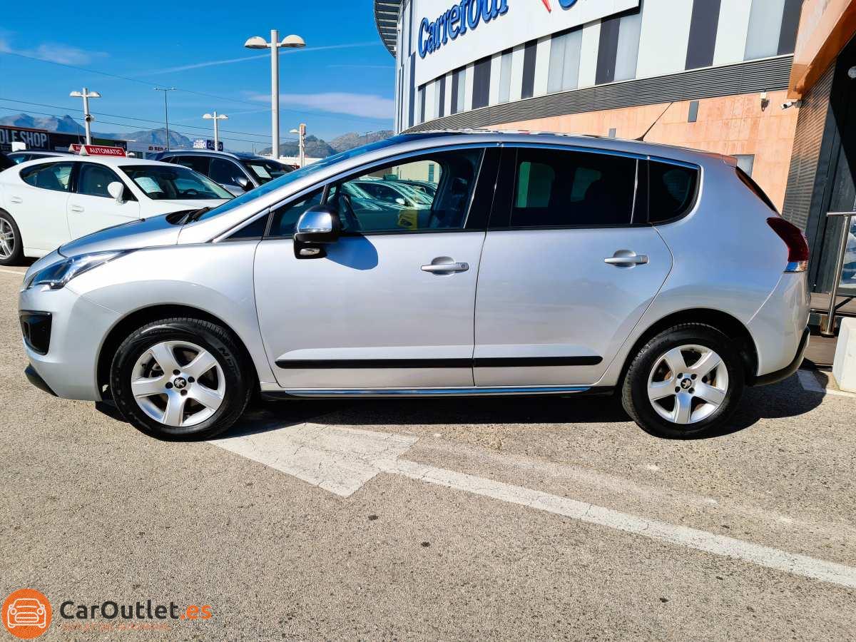 4 - Peugeot 3008 2015 - AUTO