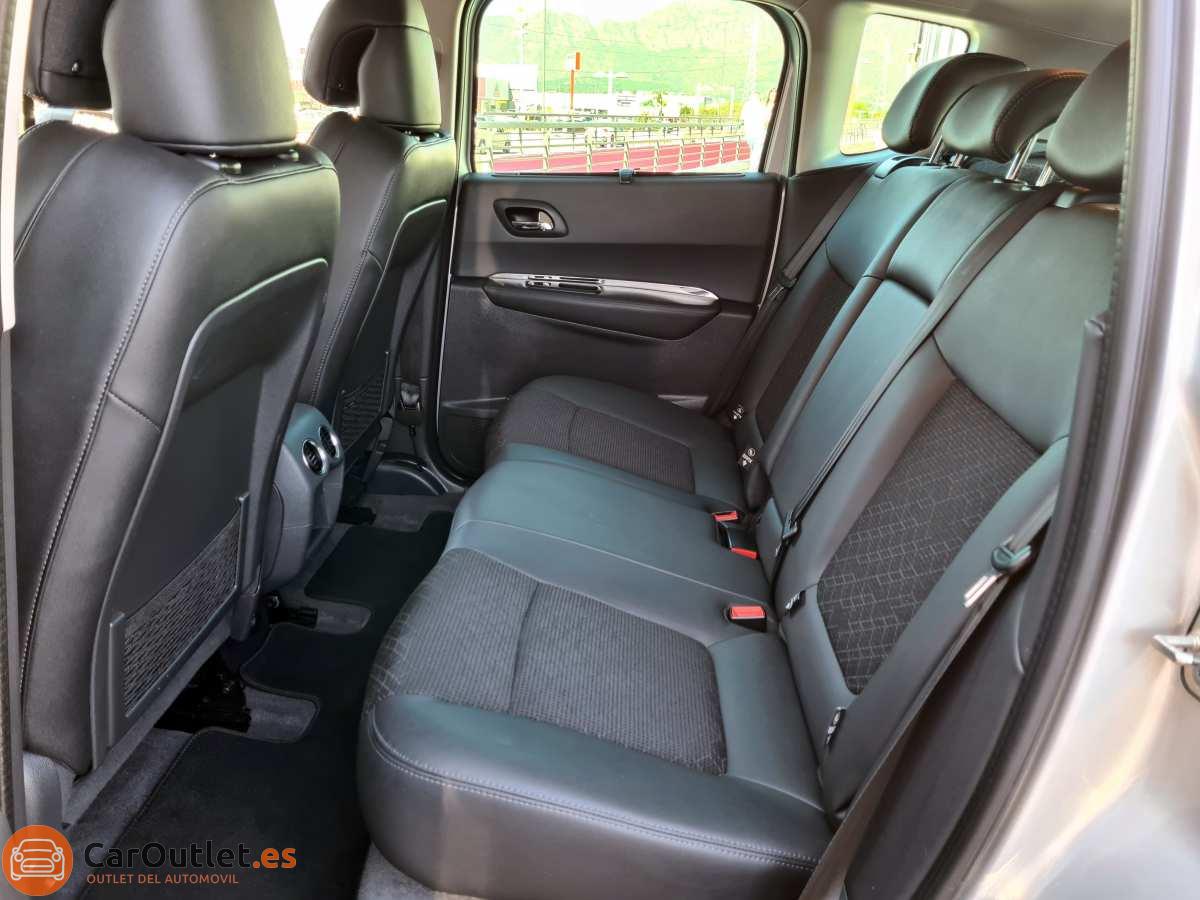 12 - Peugeot 3008 2015 - AUTO