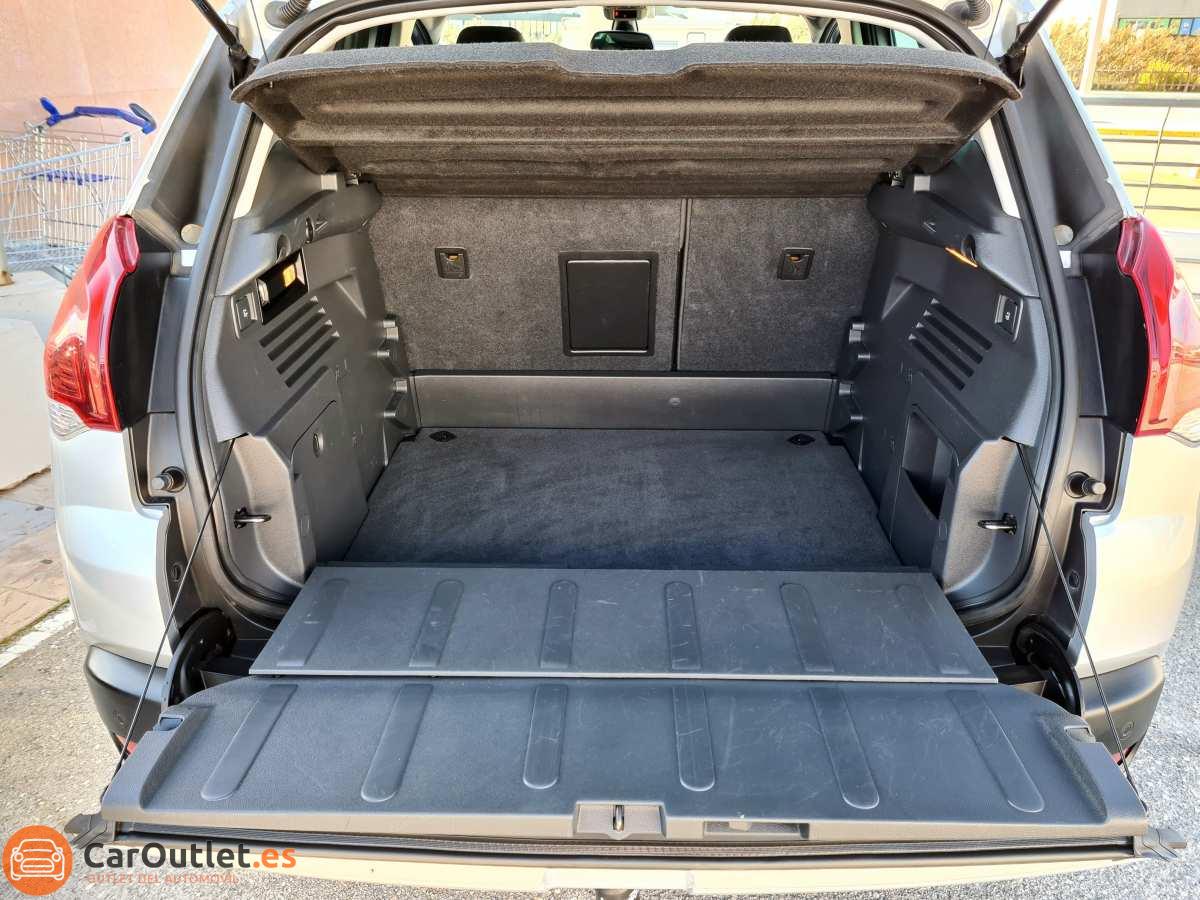 13 - Peugeot 3008 2015 - AUTO