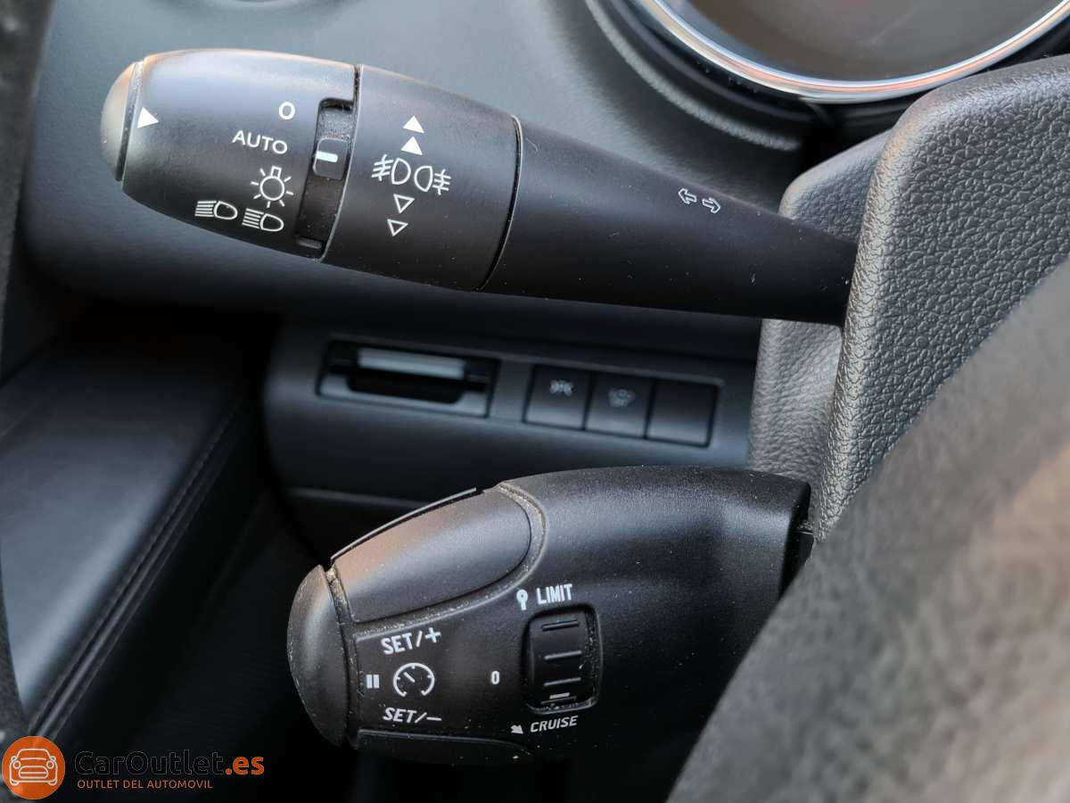 22 - Peugeot 3008 2015 - AUTO