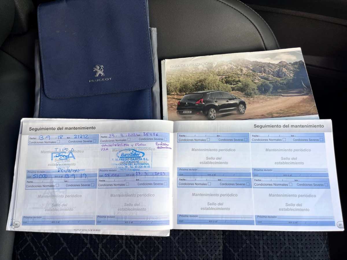 28 - Peugeot 3008 2015 - AUTO