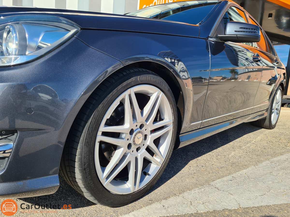5 - Mercedes C Class 2013 - AUTO