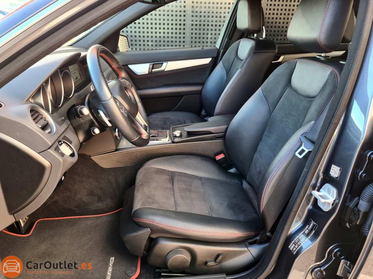 10 - Mercedes C Class 2013 - AUTO