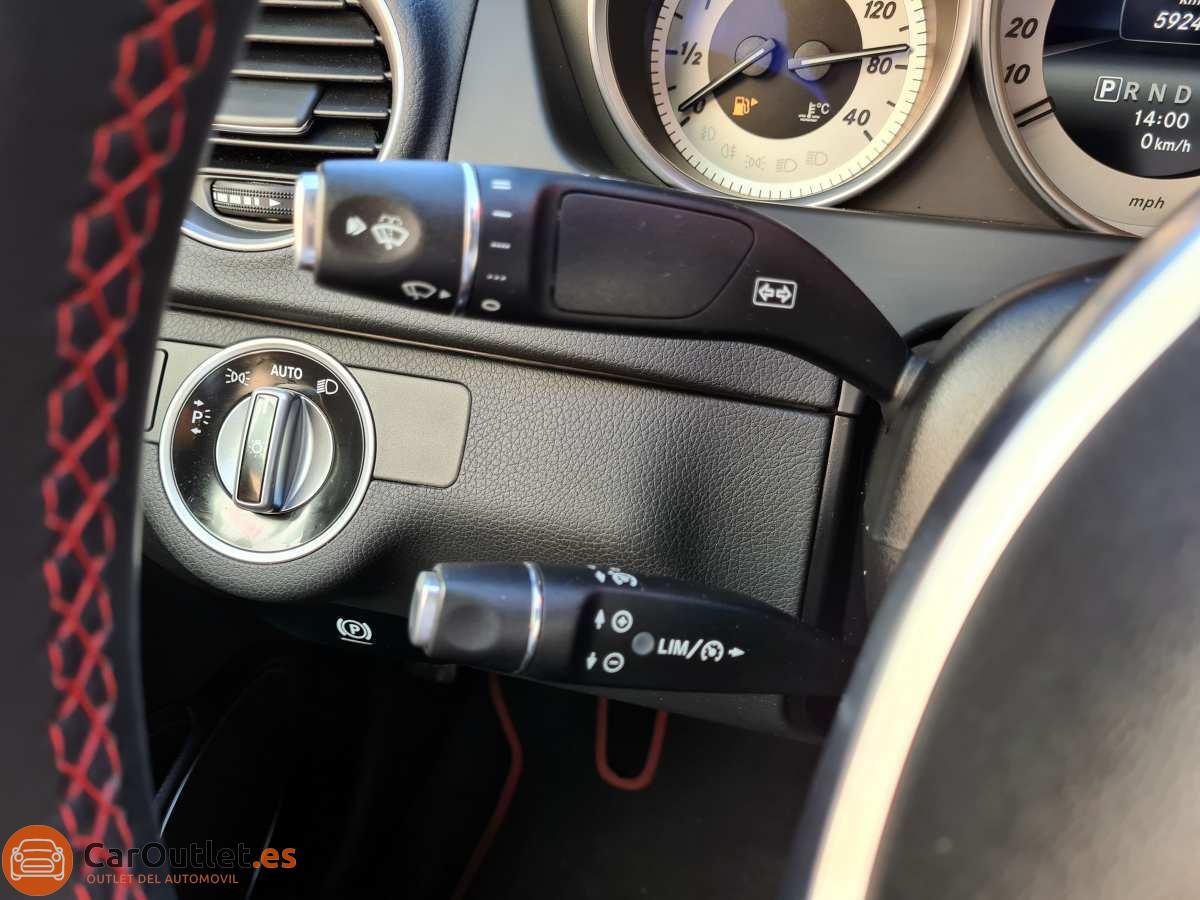 25 - Mercedes C Class 2013 - AUTO