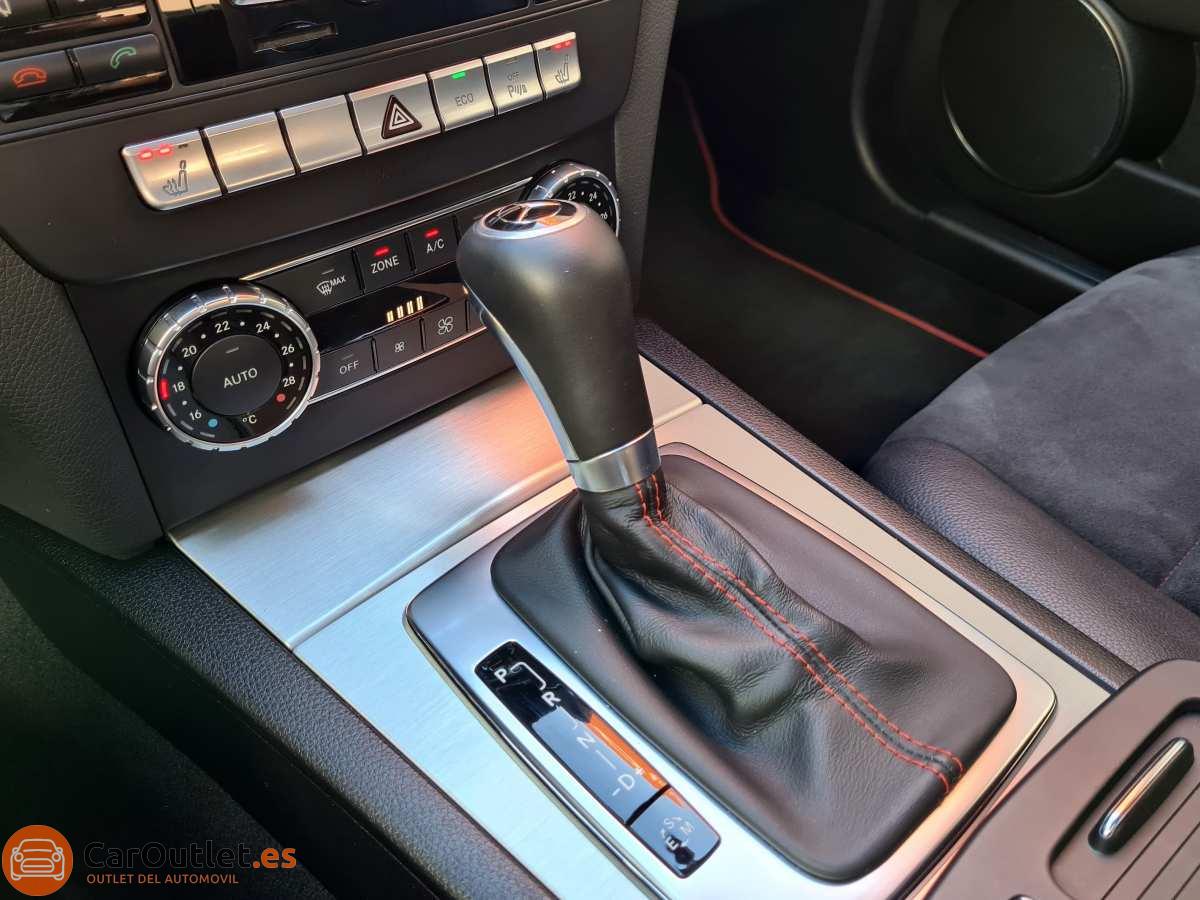21 - Mercedes C Class 2013 - AUTO