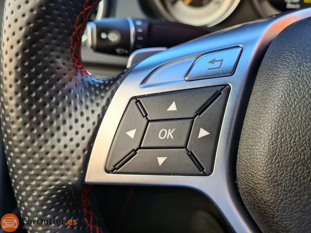 24 - Mercedes C Class 2013 - AUTO