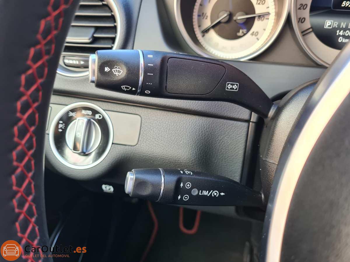 25 - Mercedes C Class 2013 - AUTO