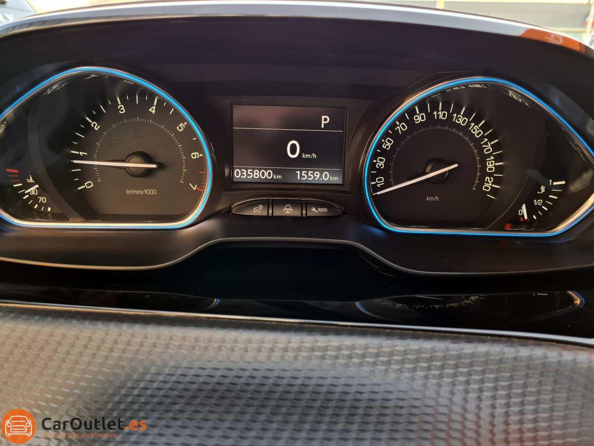 17 - Peugeot 2008 2019 - AUTO