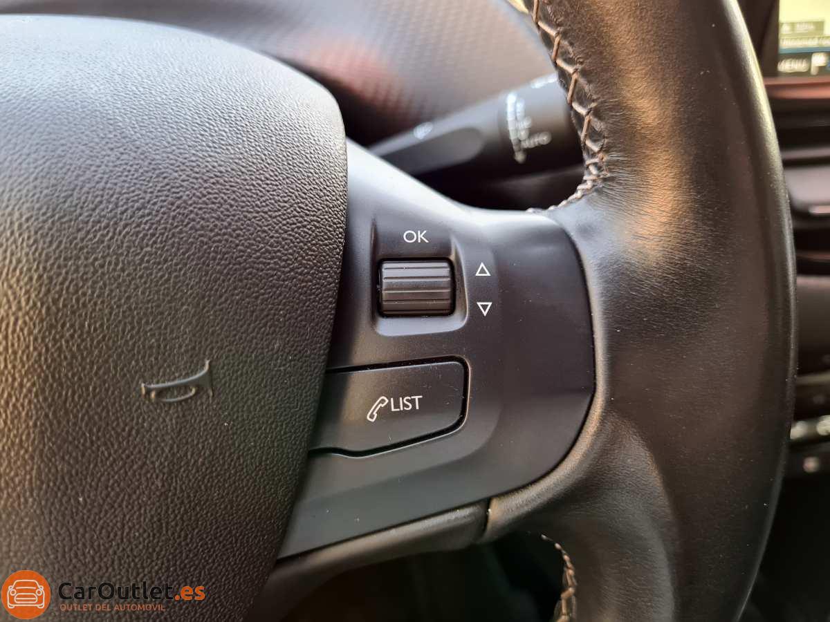 18 - Peugeot 2008 2019 - AUTO