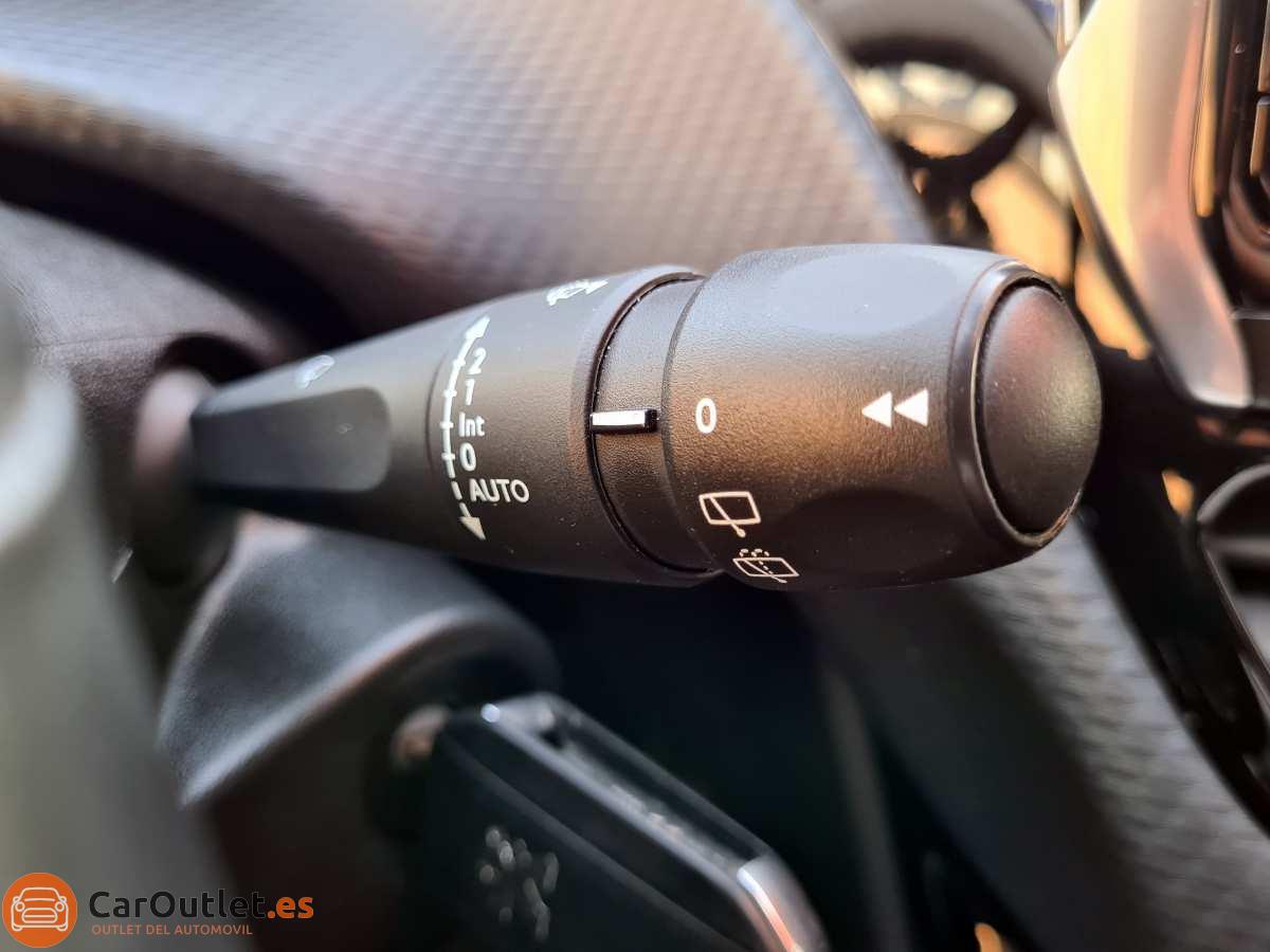 19 - Peugeot 2008 2019 - AUTO