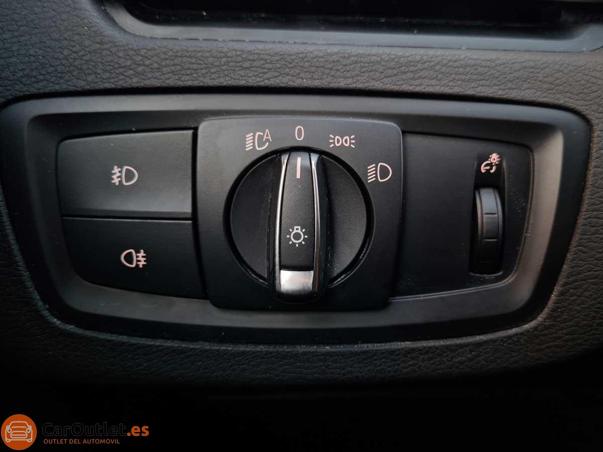 24 - BMW X1 2020 - AUTO