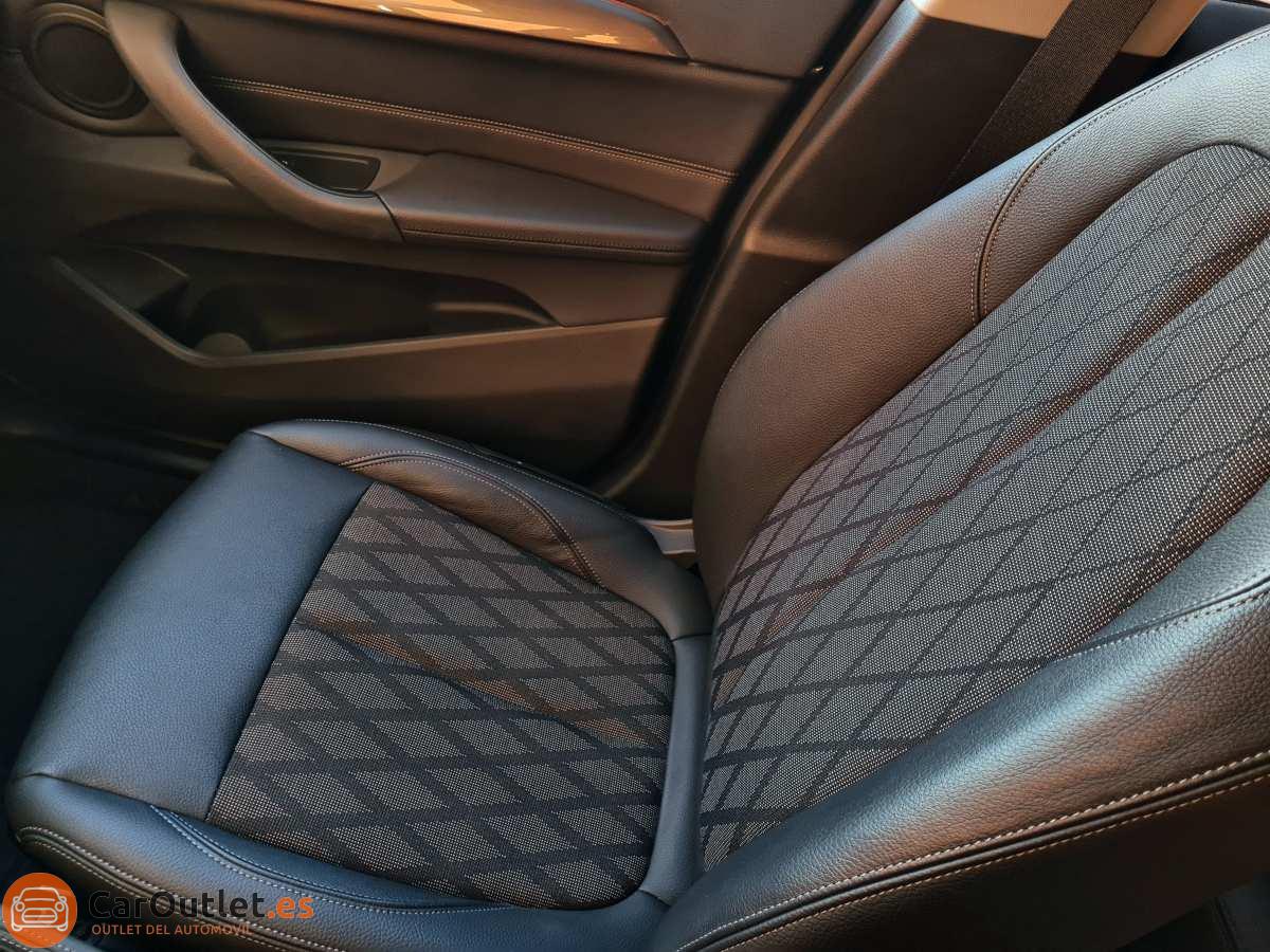 28 - BMW X1 2020 - AUTO