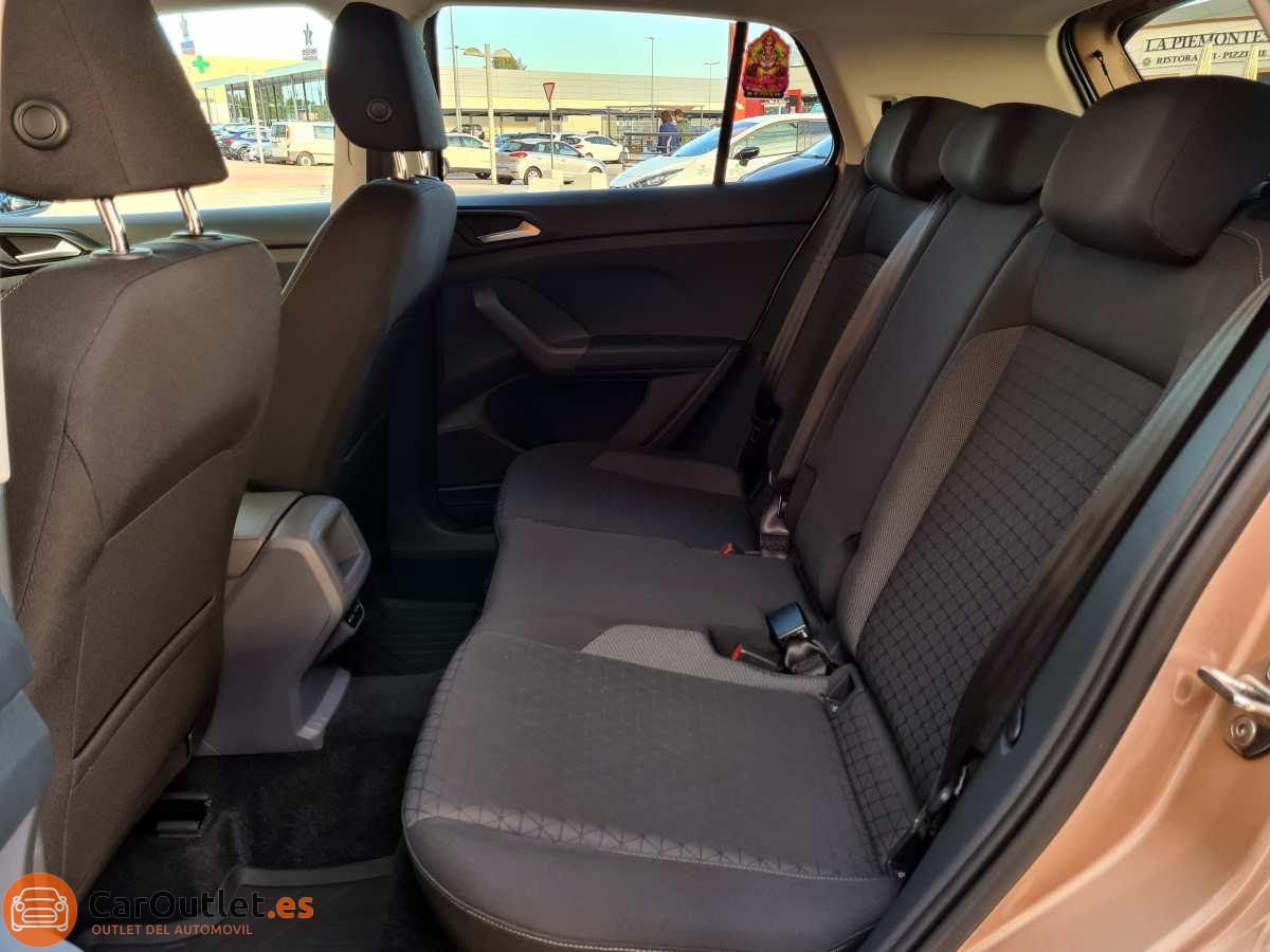 10 - Volkswagen T-CROSS 2020 - AUTO