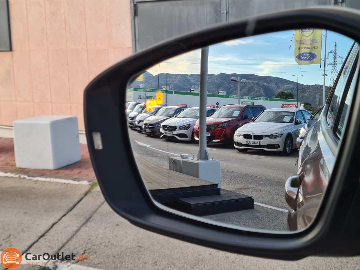 24 - Volkswagen T-CROSS 2020 - AUTO