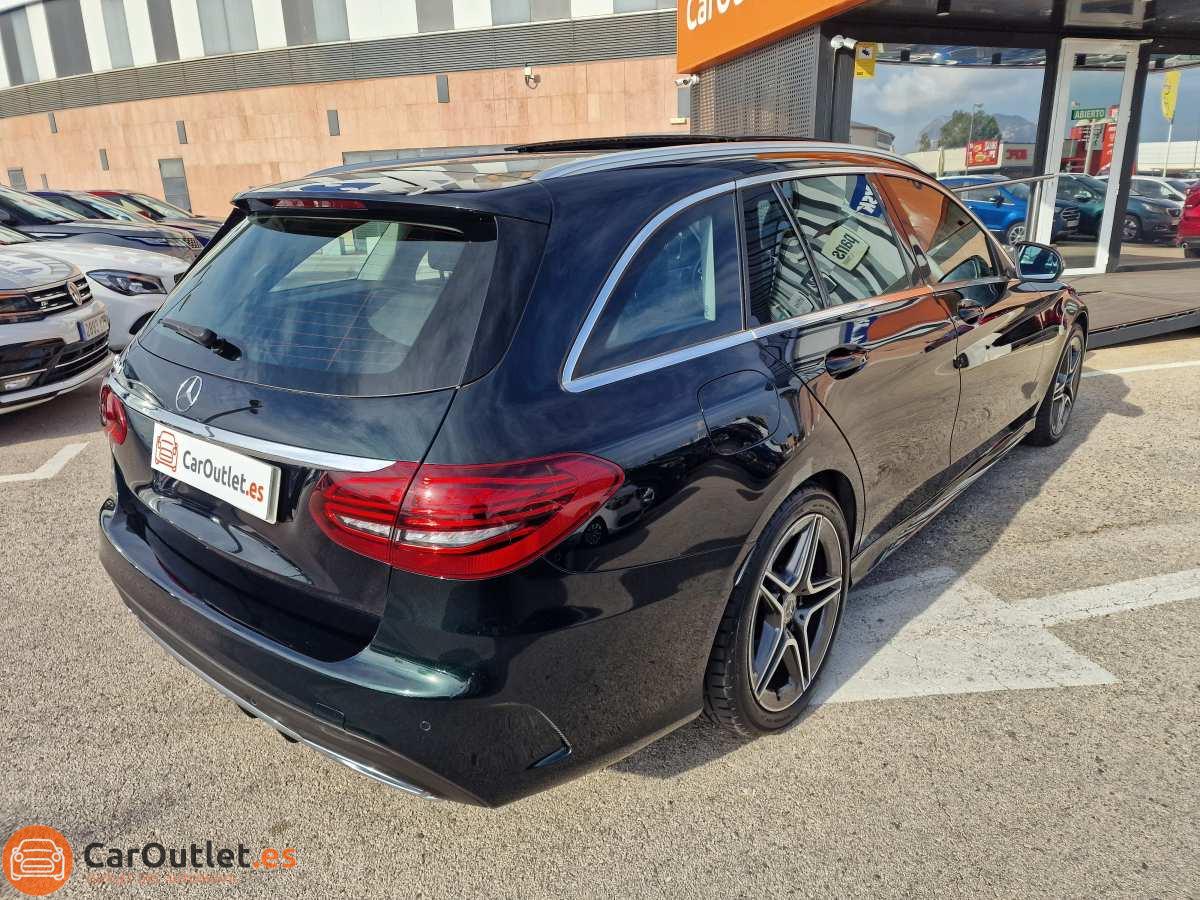 8 - Mercedes C Class 2019 - AUTO