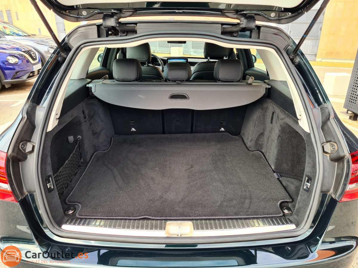 22 - Mercedes C Class 2019 - AUTO