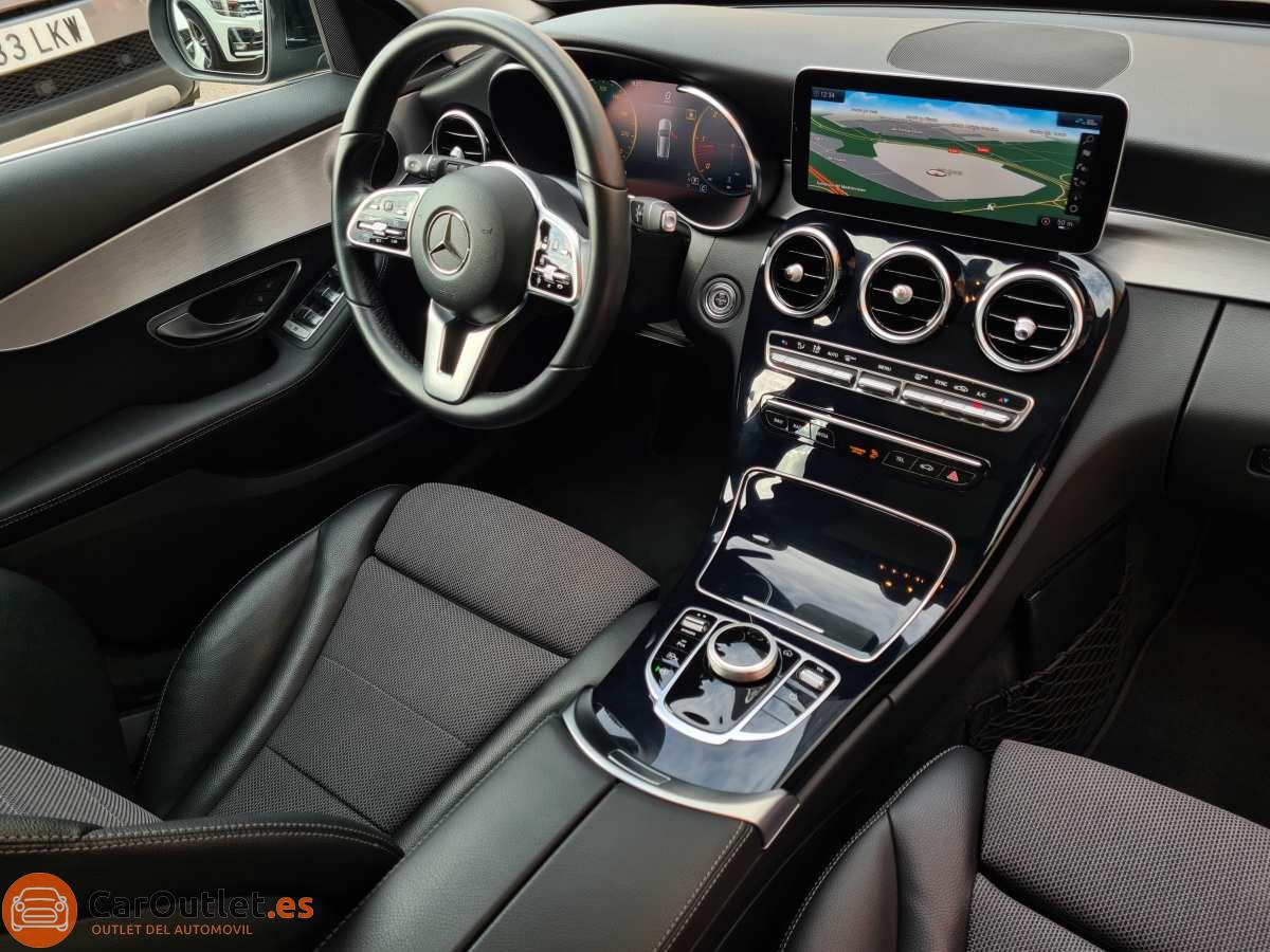 24 - Mercedes C Class 2019 - AUTO