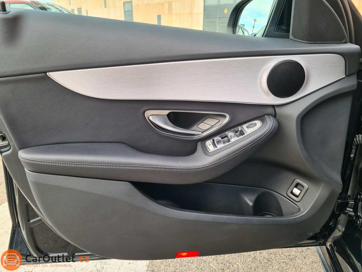 28 - Mercedes C Class 2019 - AUTO