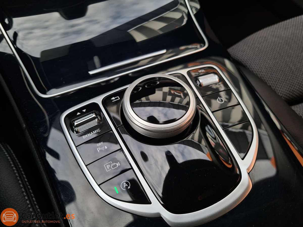 34 - Mercedes C Class 2019 - AUTO