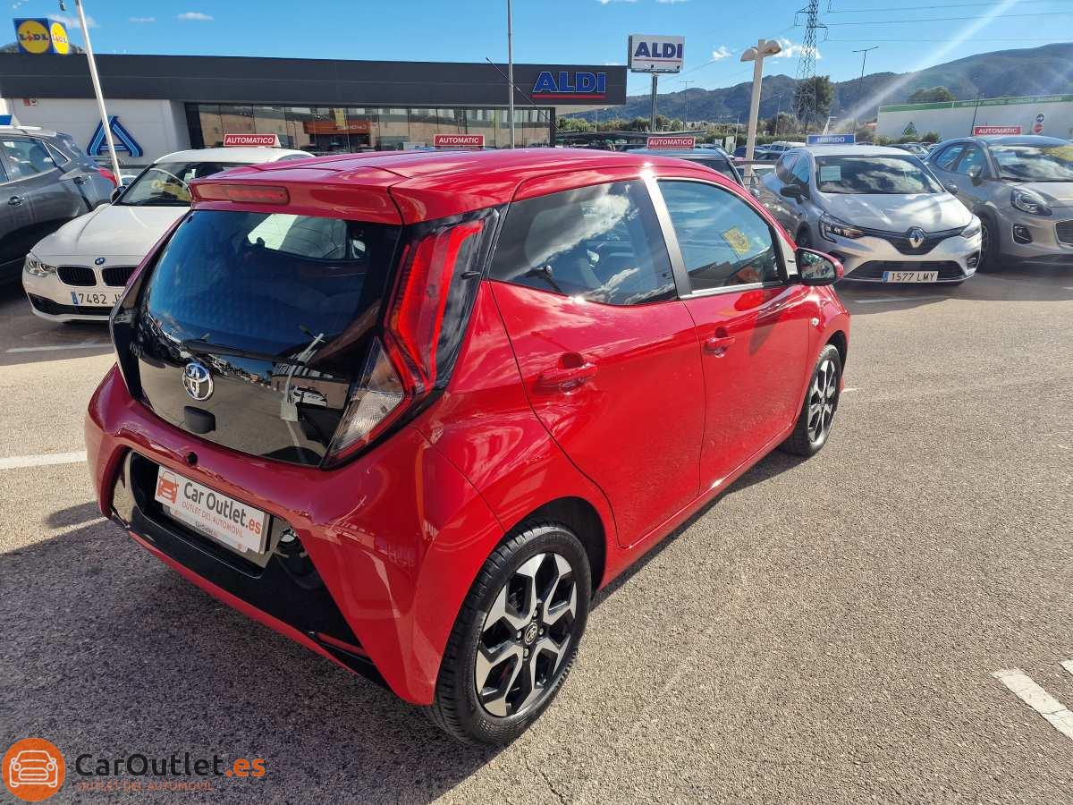 8 - Toyota Aygo 2019 - AUTO