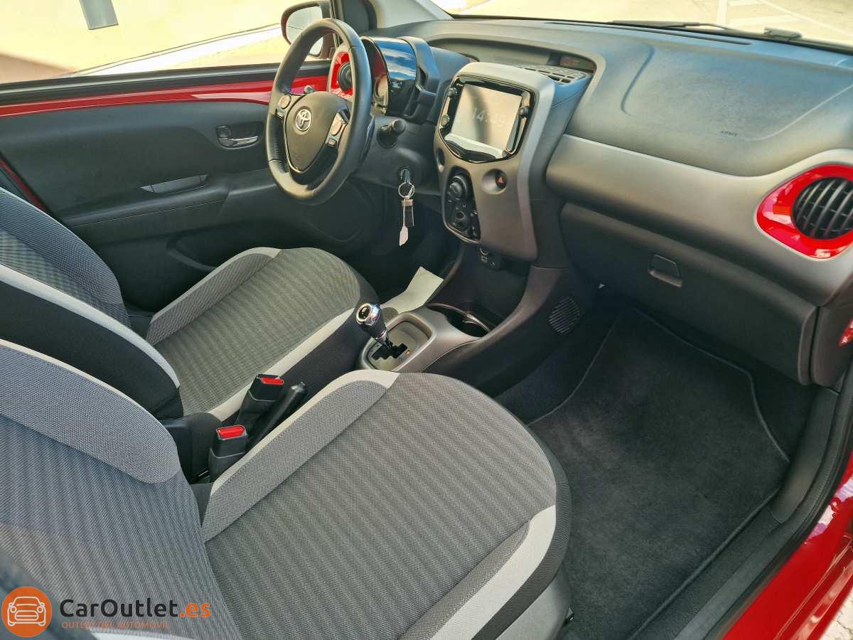 13 - Toyota Aygo 2019 - AUTO