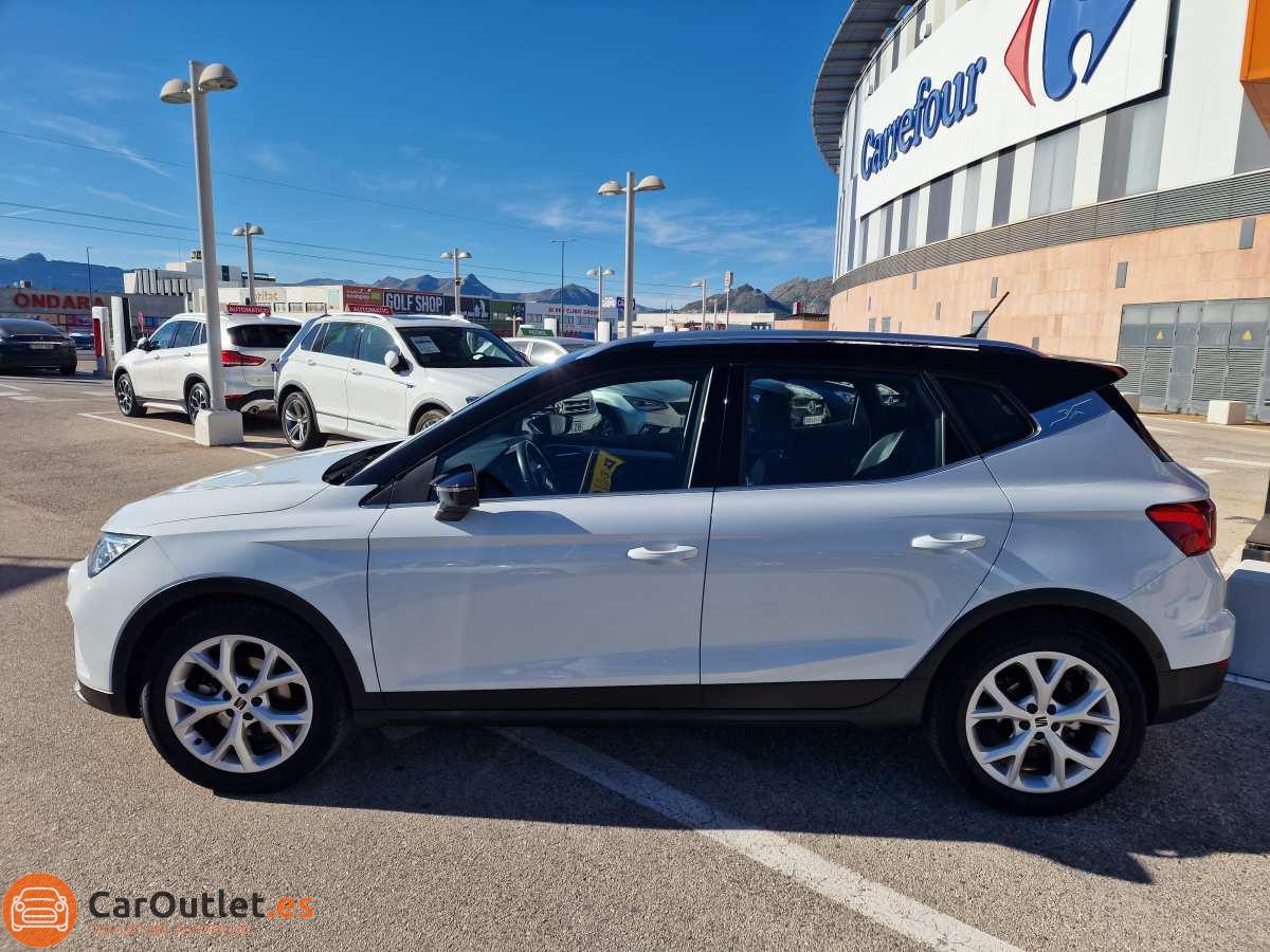 4 - Seat Arona 2023 - AUTO