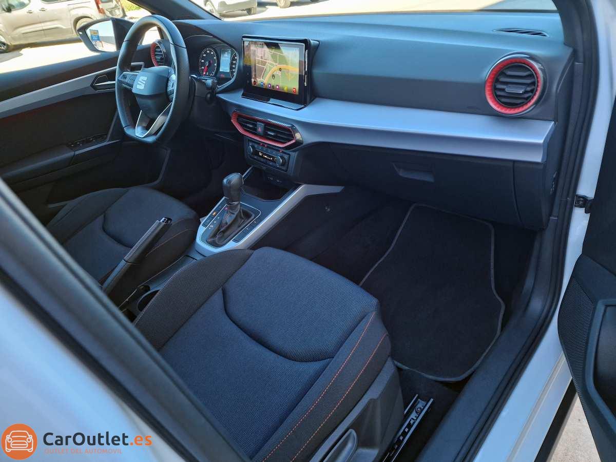 12 - Seat Arona 2023 - AUTO