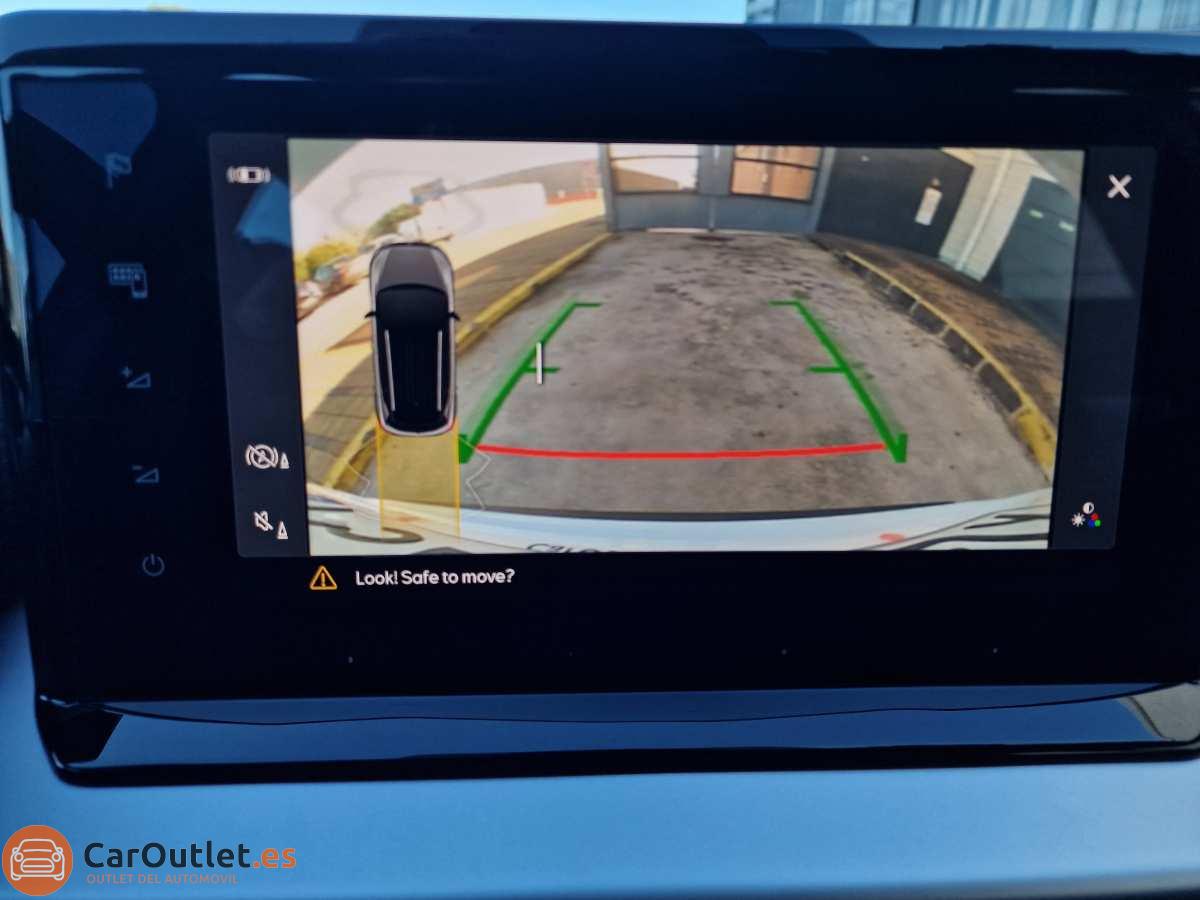 15 - Seat Arona 2023 - AUTO