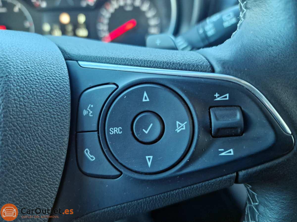 18 - Opel Combo 2019 - AUTO