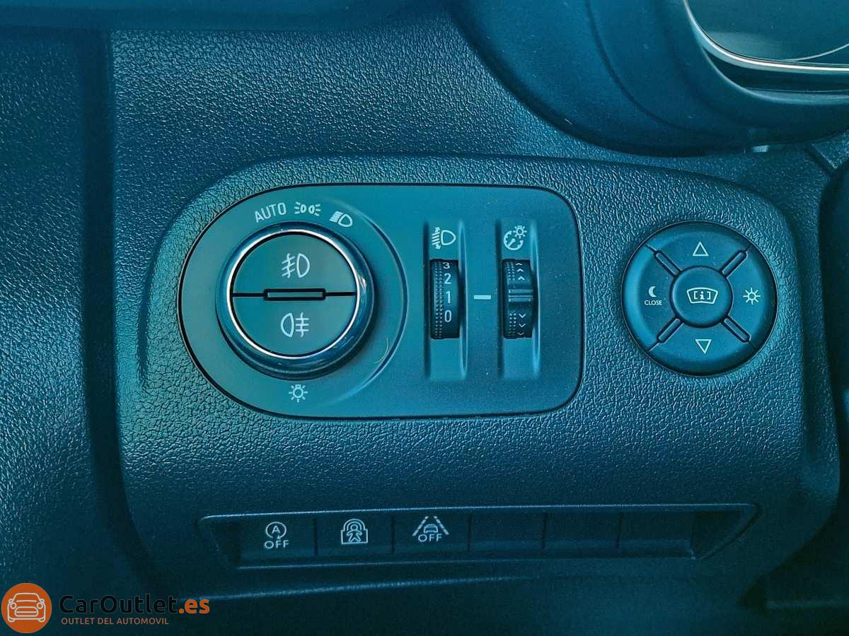 22 - Opel Combo 2019 - AUTO