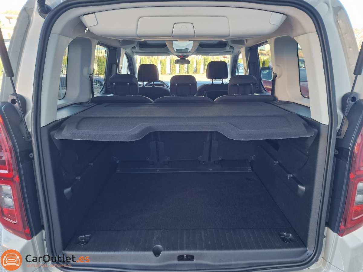 26 - Opel Combo 2019 - AUTO