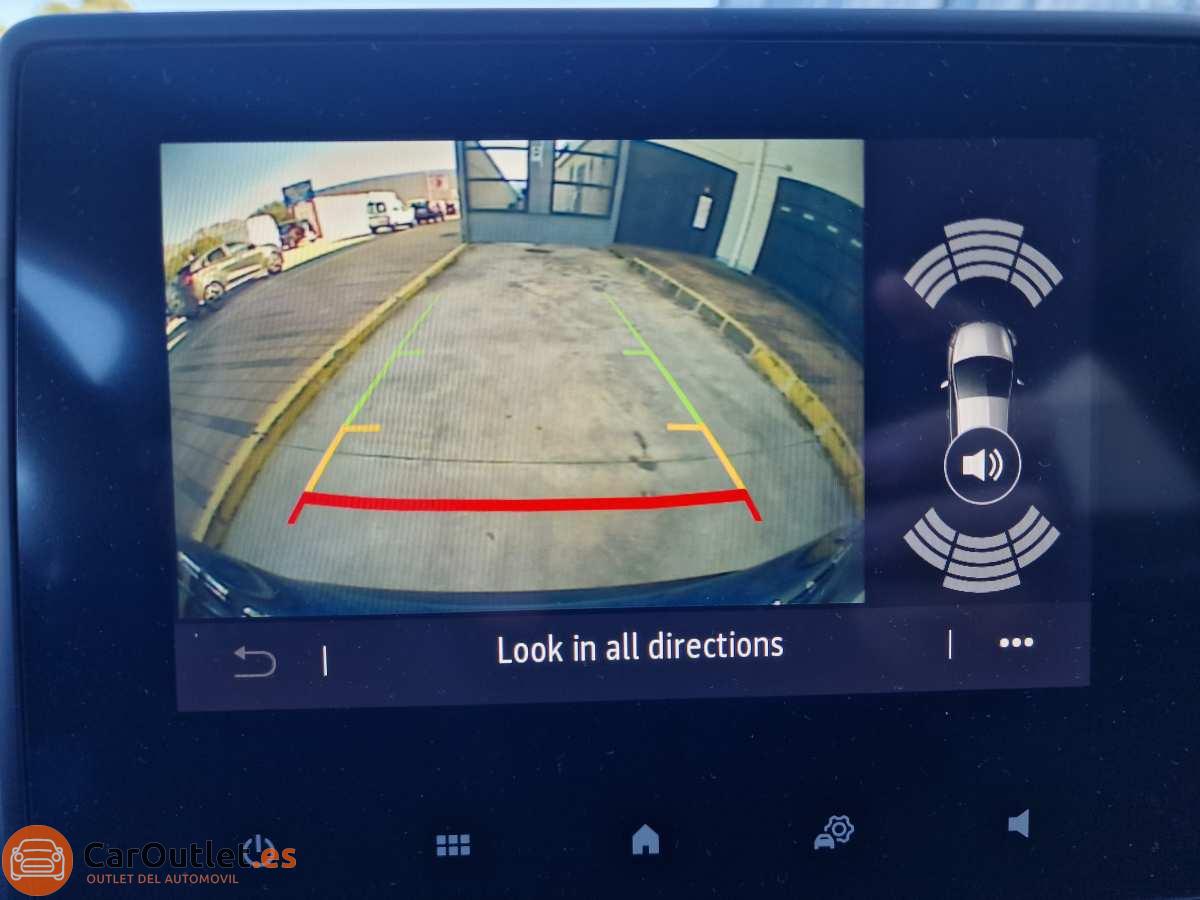 15 - Renault Captur 2022 - AUTO