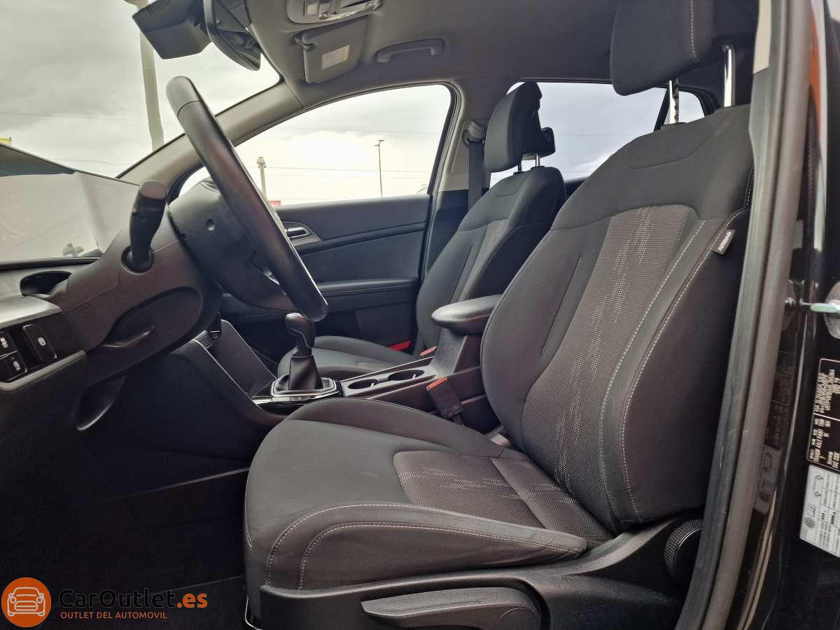 8 - Kia Sportage 2024