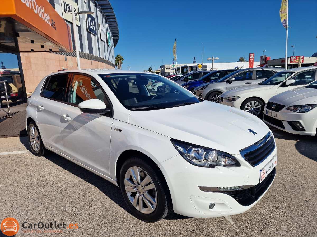 2 - Peugeot 308 2017