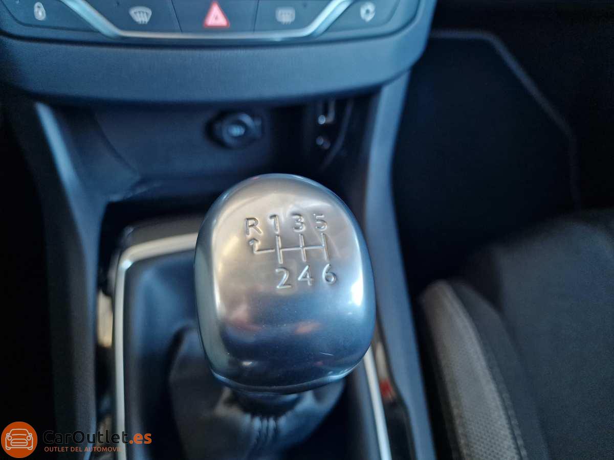 18 - Peugeot 308 2017